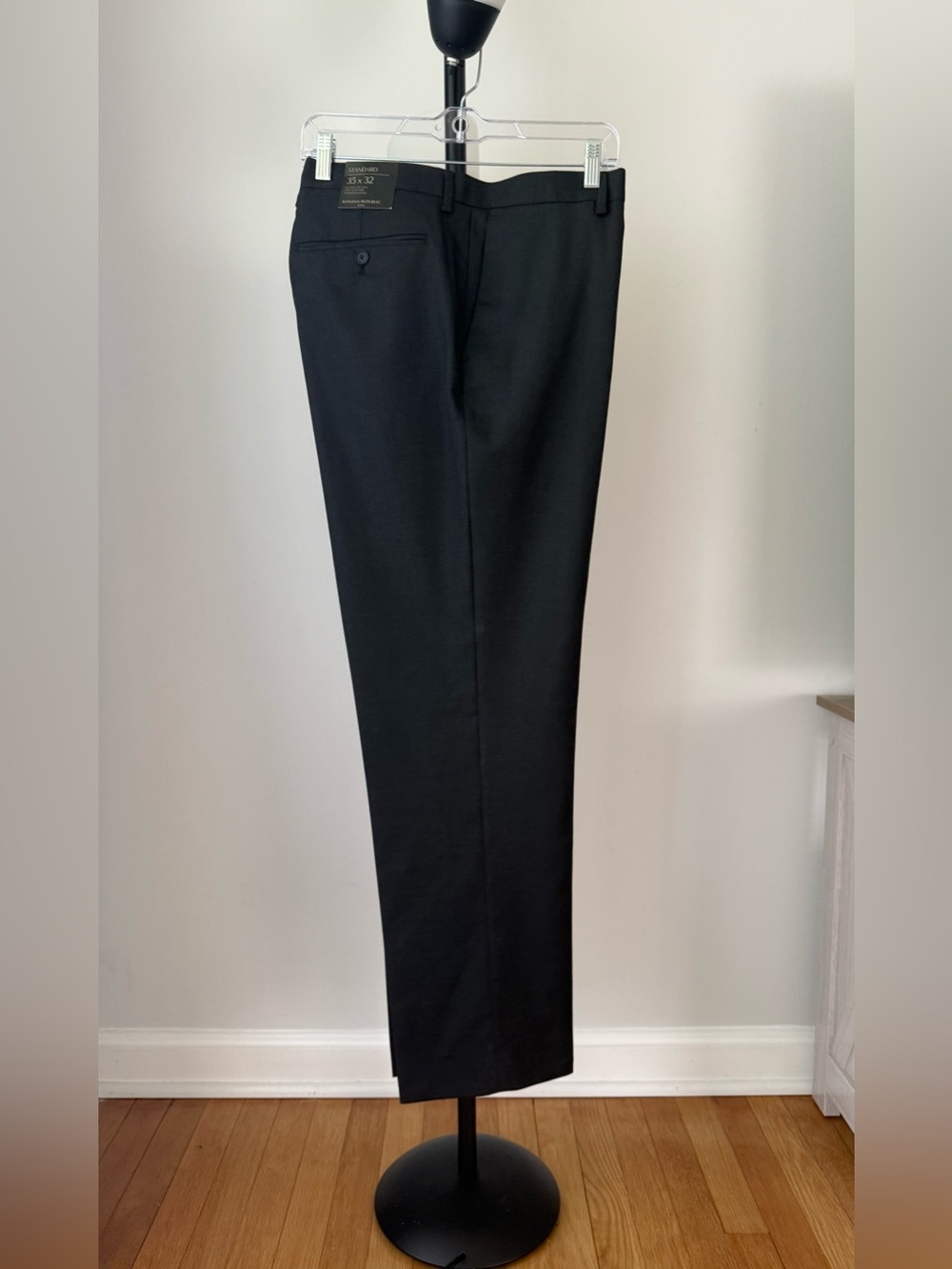 Banana Republic Factory Men’s 35x32 Charcoal Gray Dress Pants NWT
